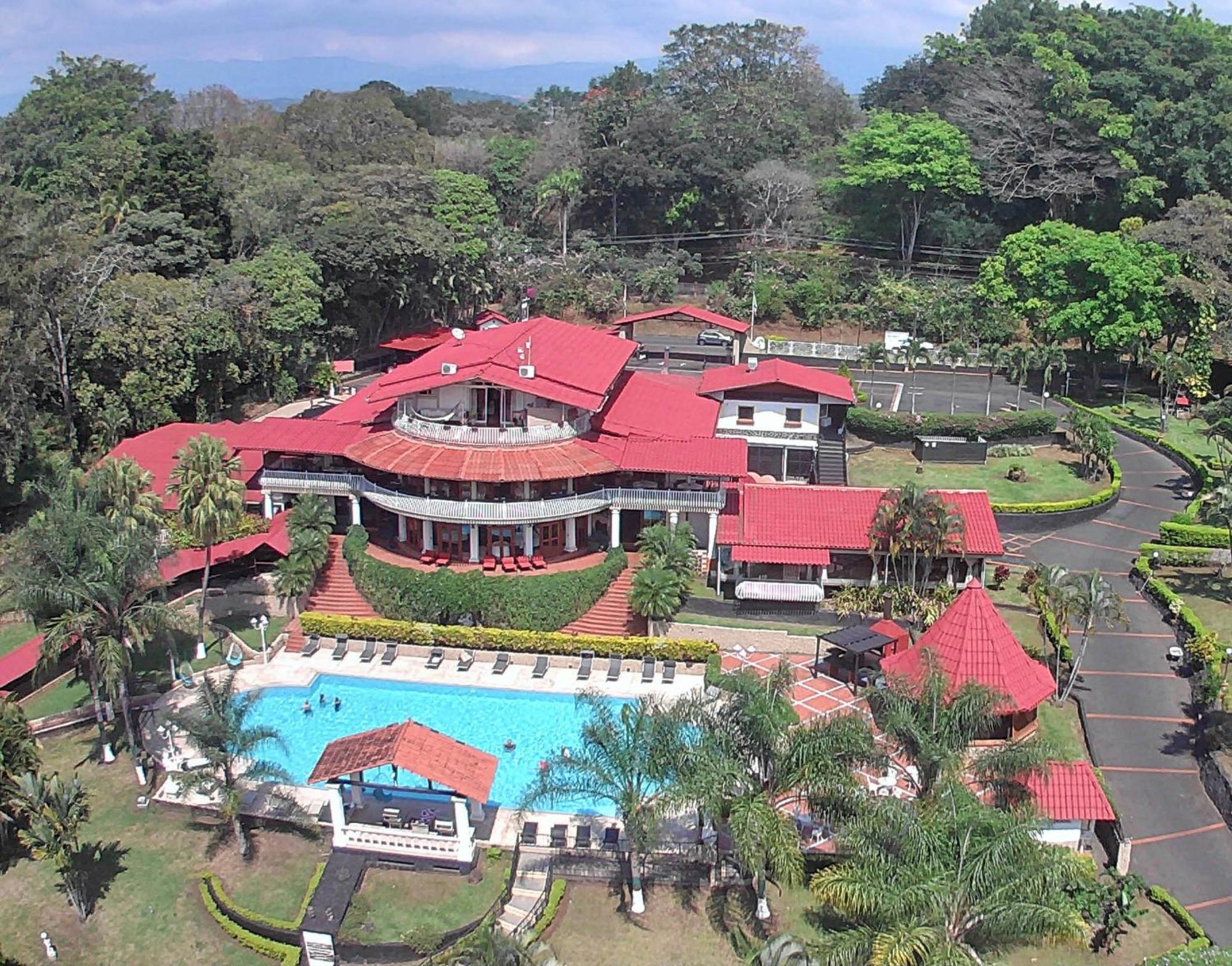 Martino And 5* Animas (Alajuela)