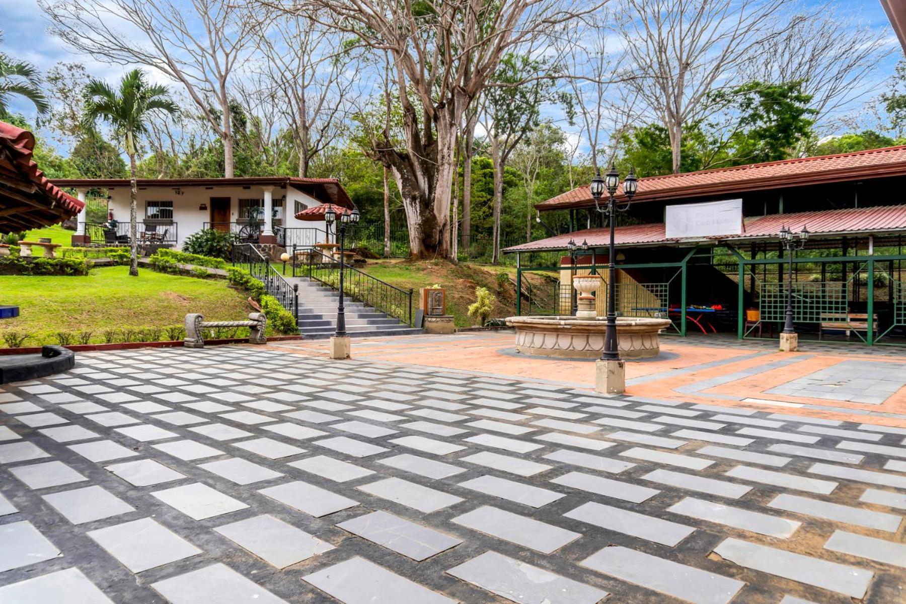 Martino And Animas (Alajuela)